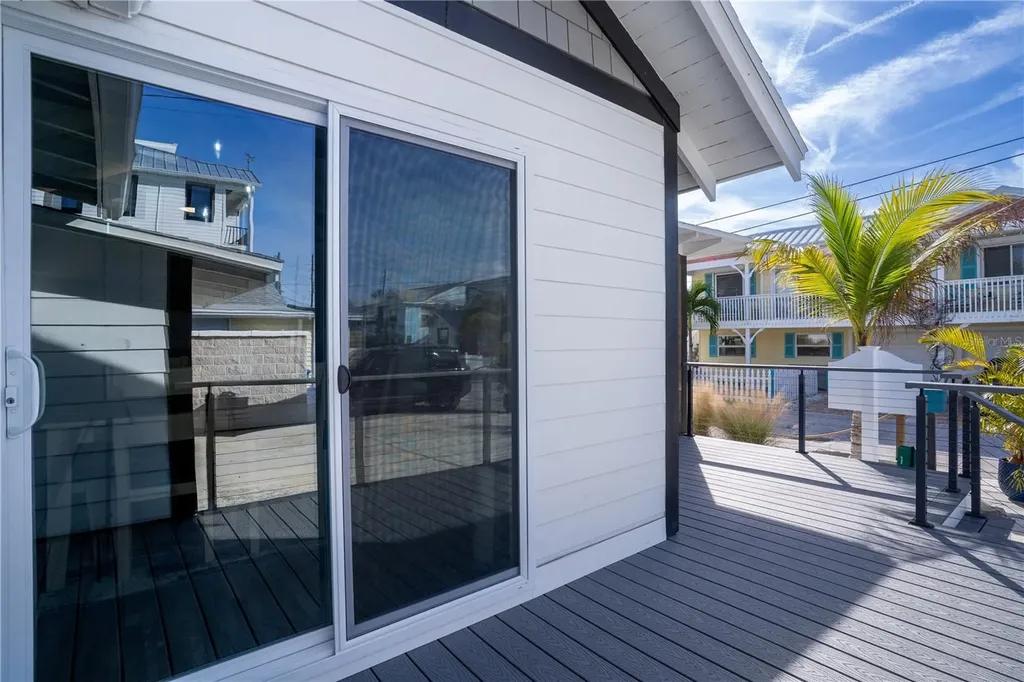 126 90th Avenue Treasure Island FL 33706