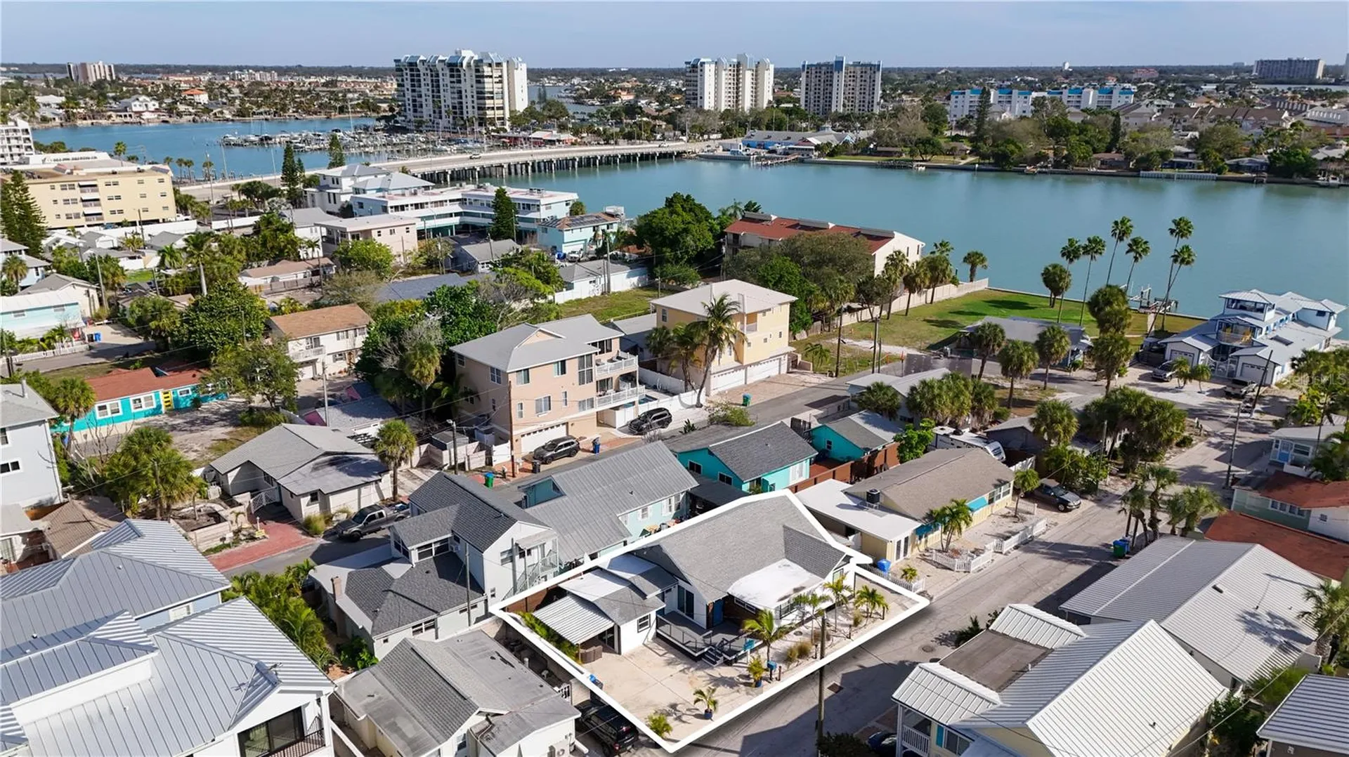 126 90th Avenue Treasure Island FL 33706