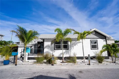 126 90th Avenue Treasure Island FL 33706