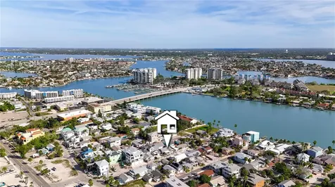 126 90th Avenue Treasure Island FL 33706