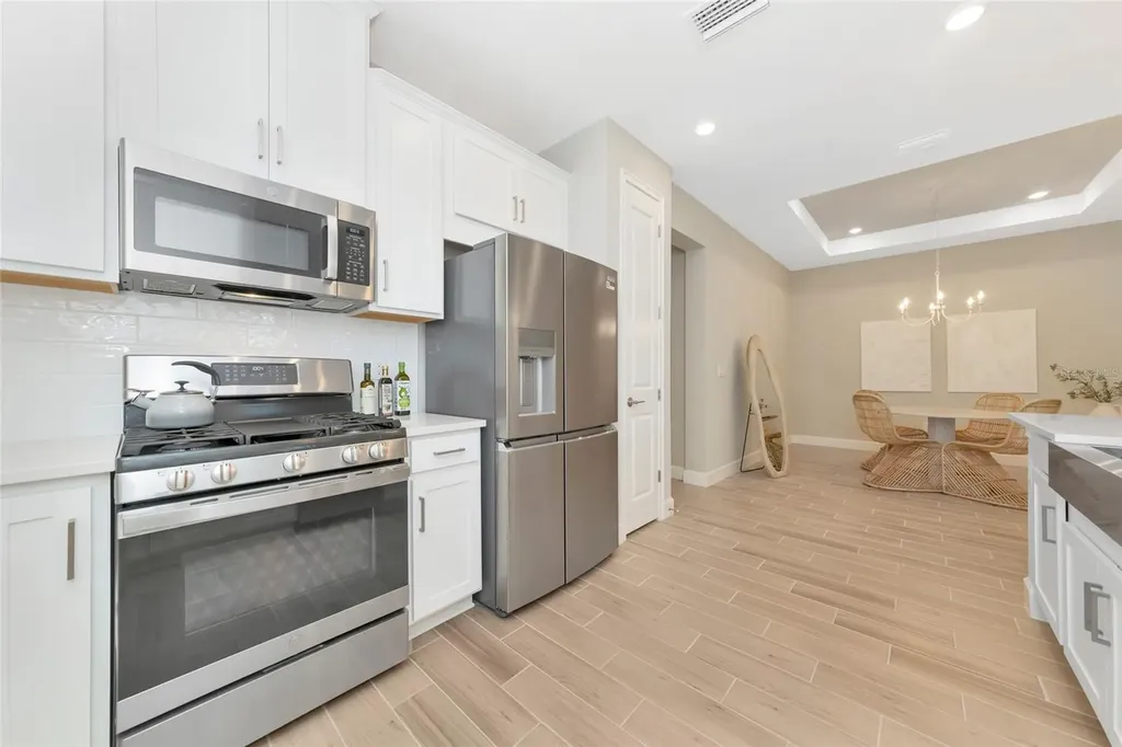 8097 Moonbeam Avenue Sarasota FL 34241