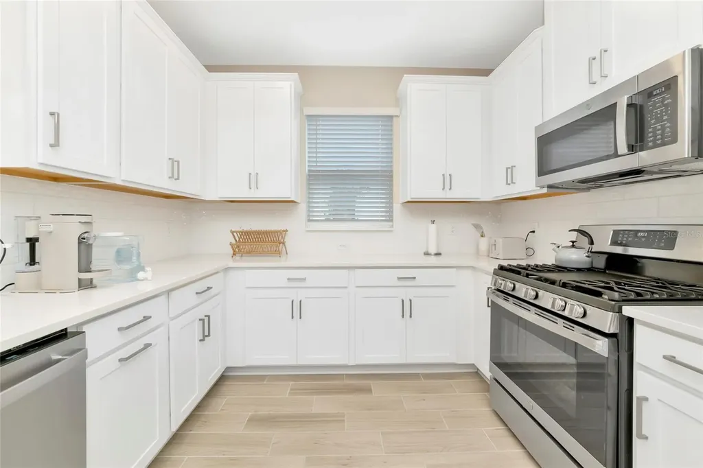 8097 Moonbeam Avenue Sarasota FL 34241