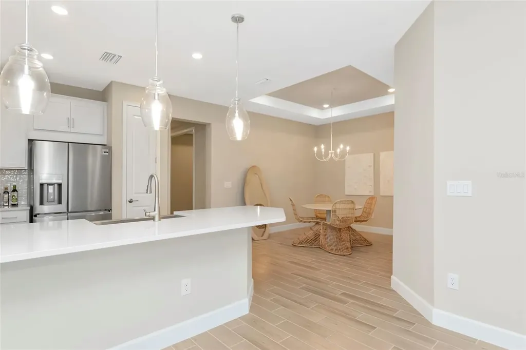 8097 Moonbeam Avenue Sarasota FL 34241
