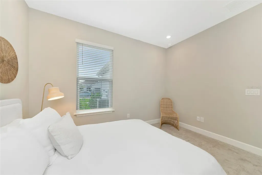 8097 Moonbeam Avenue Sarasota FL 34241