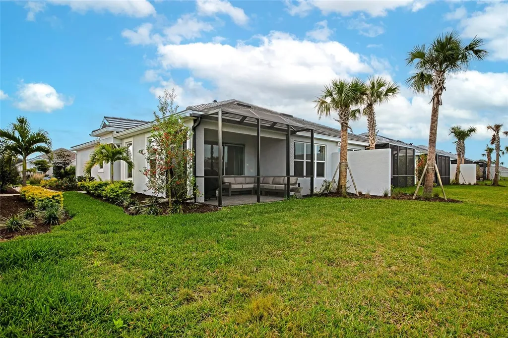 8097 Moonbeam Avenue Sarasota FL 34241