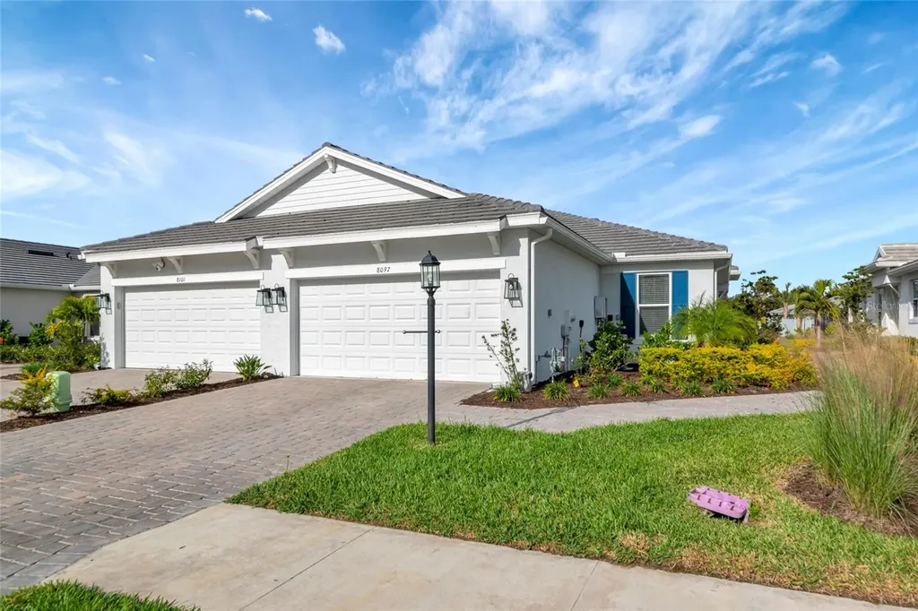 8097 Moonbeam Avenue Sarasota FL 34241