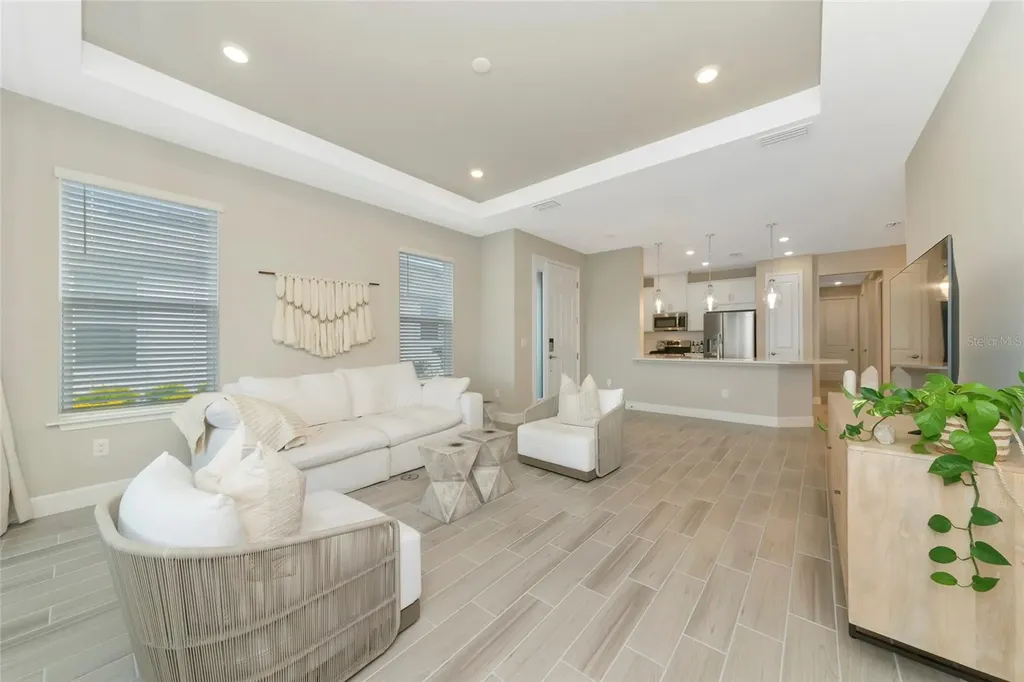 8097 Moonbeam Avenue Sarasota FL 34241
