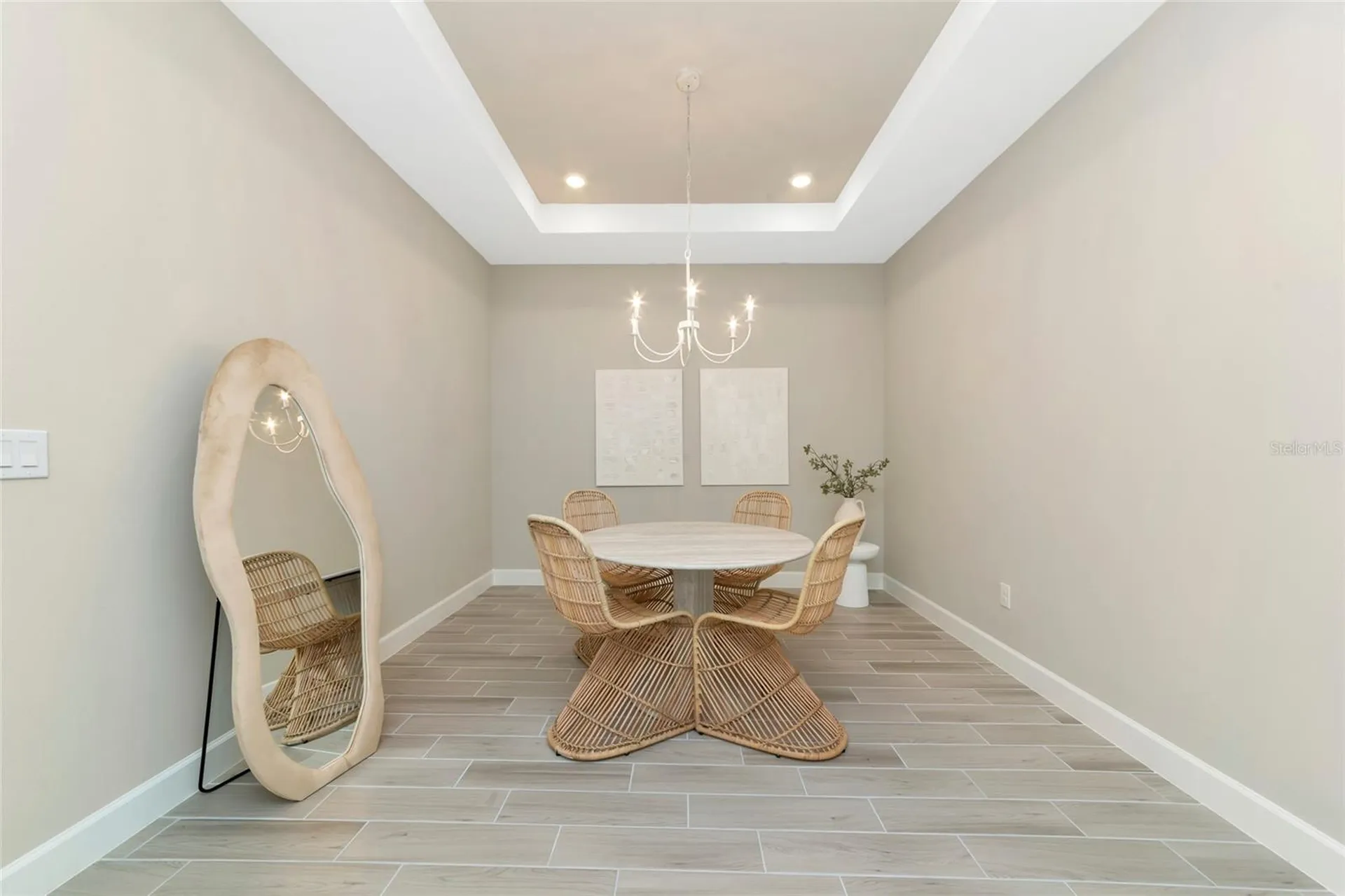 8097 Moonbeam Avenue Sarasota FL 34241