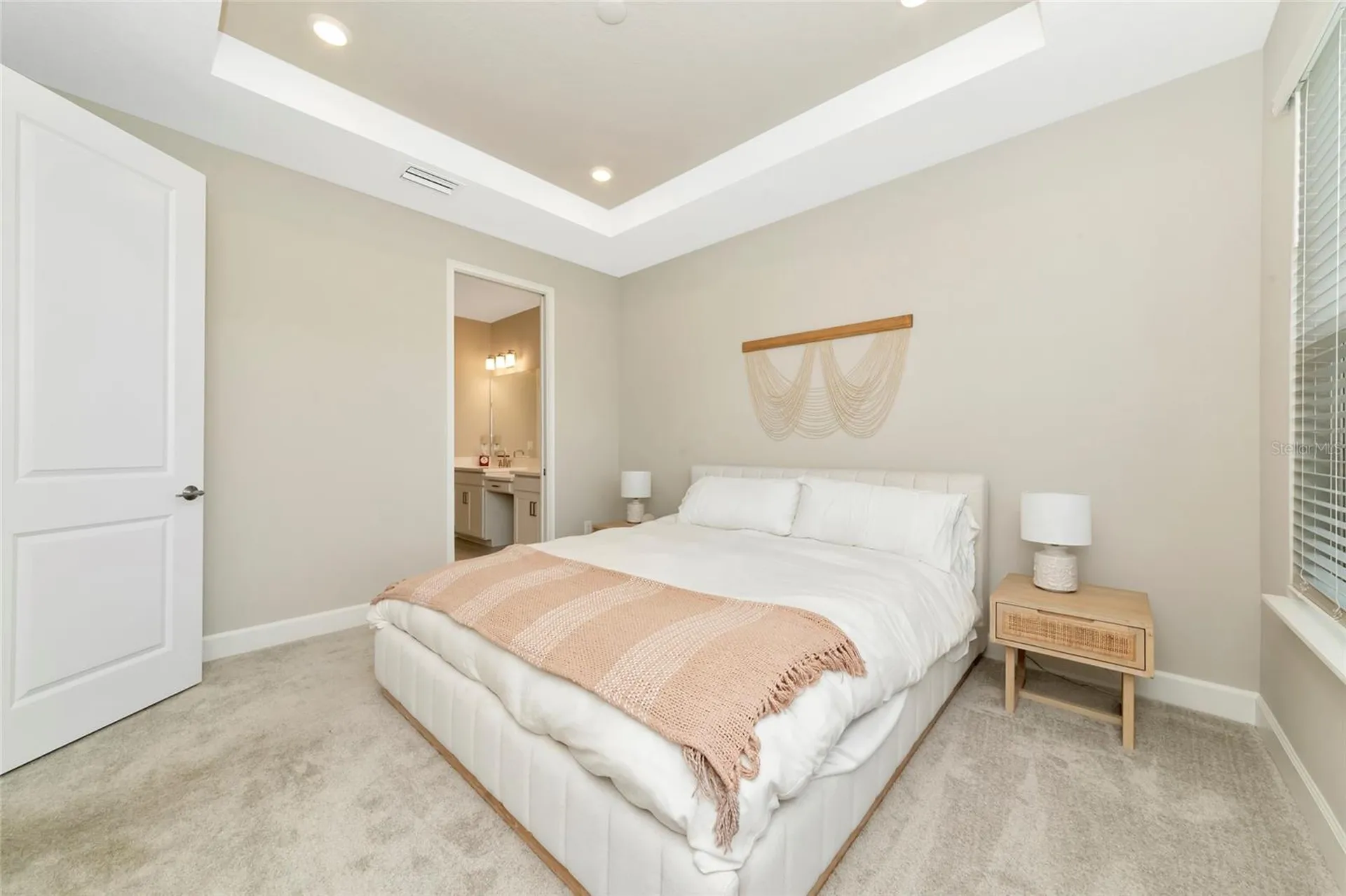 8097 Moonbeam Avenue Sarasota FL 34241