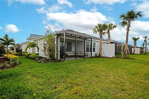 8097 Moonbeam Avenue Sarasota FL 34241
