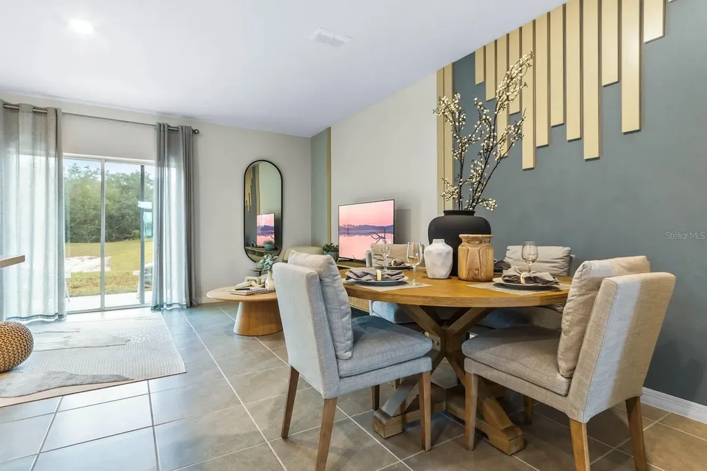 2951 Canary Avenue Davenport FL 33837