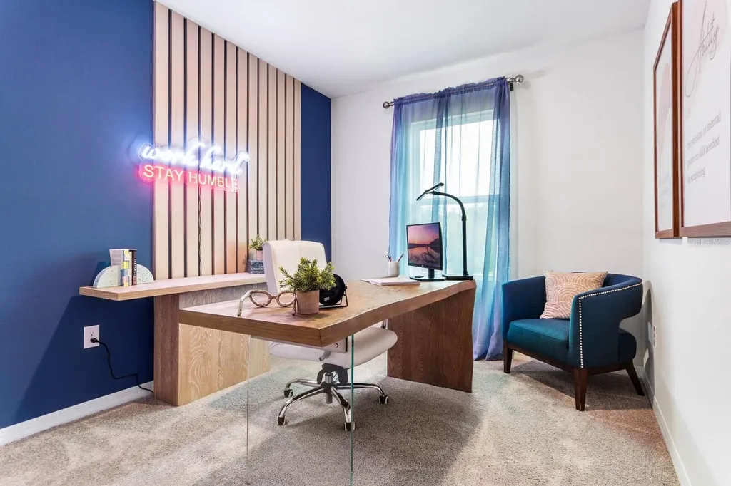 2951 Canary Avenue Davenport FL 33837