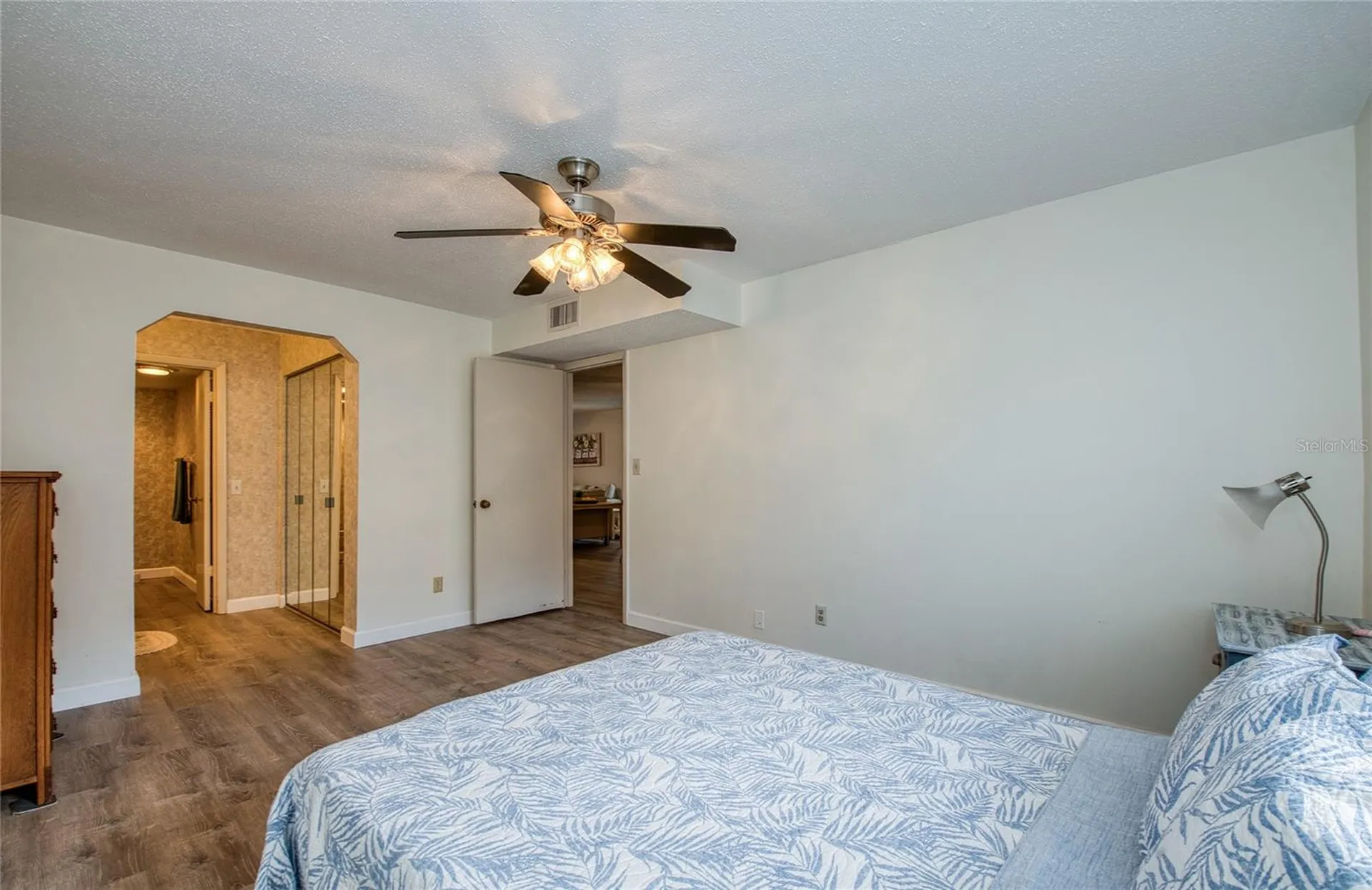 2206 Cordova Green Seminole FL 33777