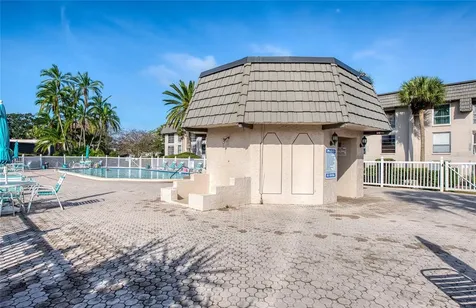 2206 Cordova Green Seminole FL 33777