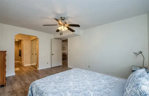 2206 Cordova Green Seminole FL 33777