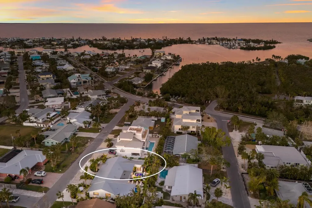 213 83rd Street Holmes Beach FL 34217