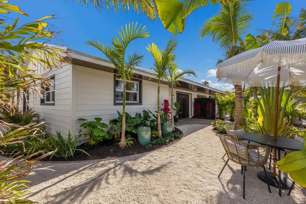 213 83rd Street Holmes Beach FL 34217