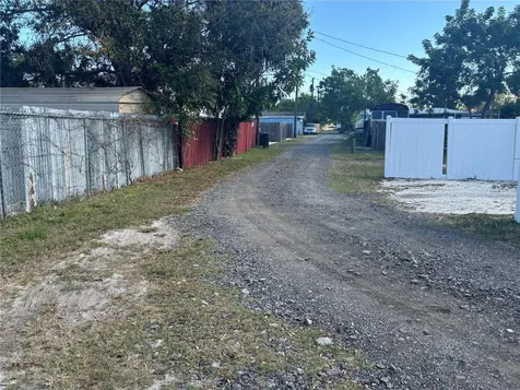 54TH Avenue N St Petersburg FL 33714