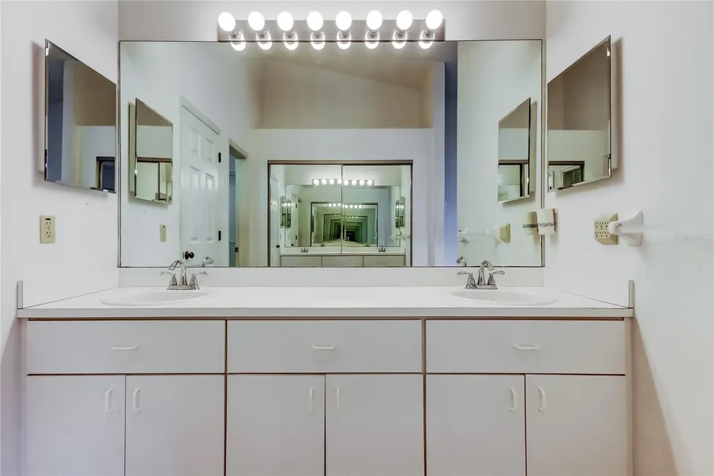 7522 Mediterranean Court Hudson FL 34667