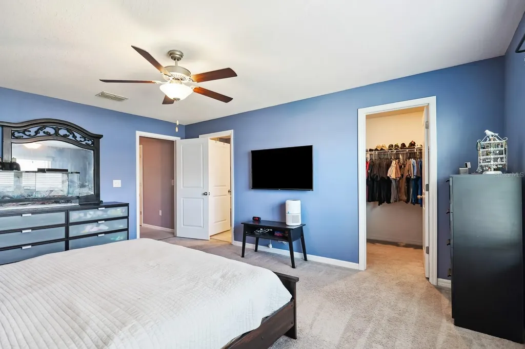 14323 Easy Goer Street Ruskin FL 33573