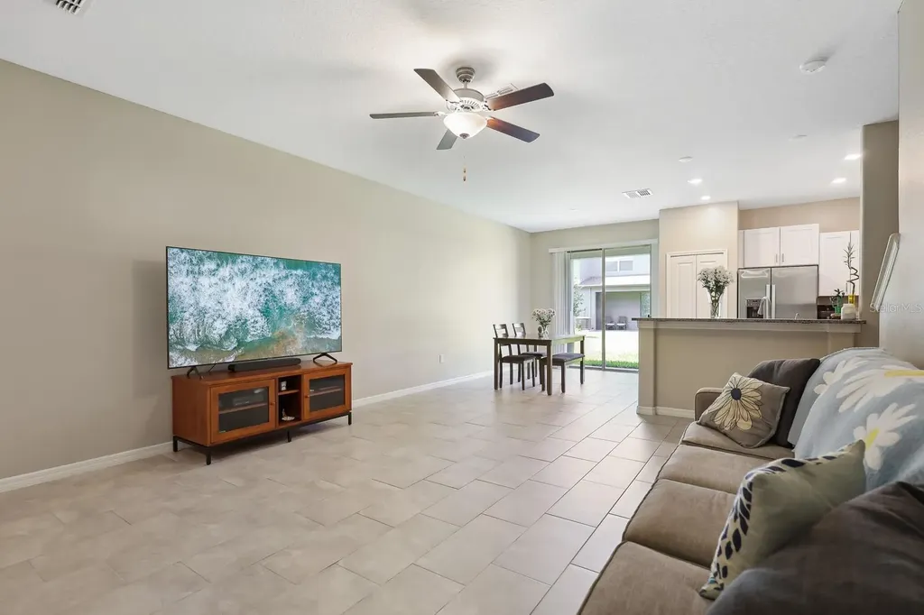 14323 Easy Goer Street Ruskin FL 33573