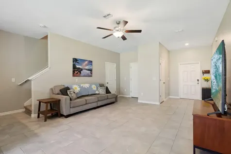 14323 Easy Goer Street Ruskin FL 33573