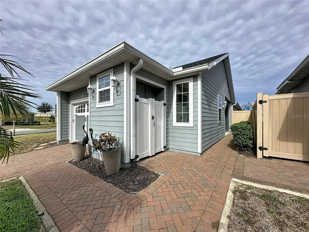 321 Alcove Drive Groveland FL 34736