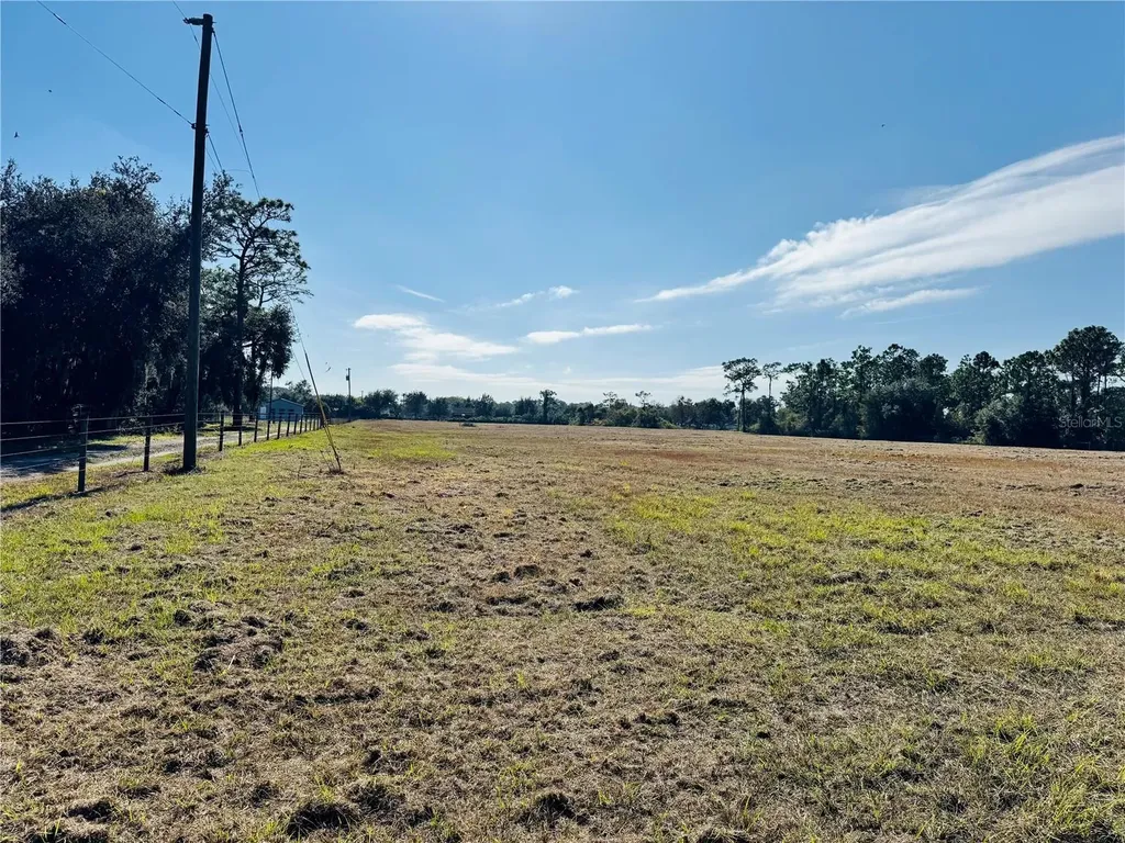 Story Road St Cloud FL 34772