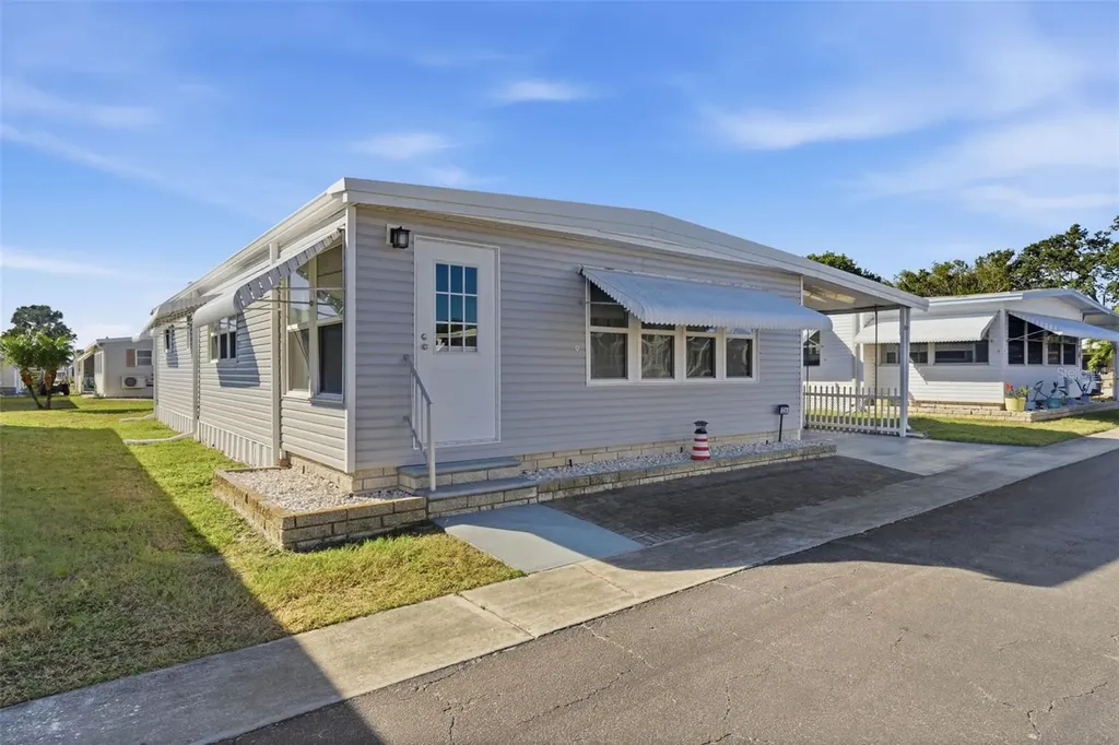 226 Royal Palm Circle Largo FL 33778