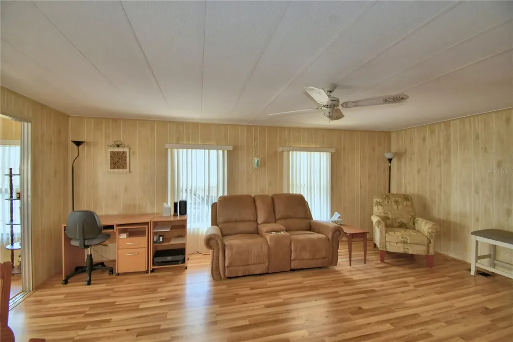 4063 Rolling Oaks Drive Winter Haven FL 33880