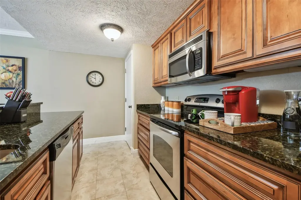 36750 Us Highway 19 N Palm Harbor FL 34684