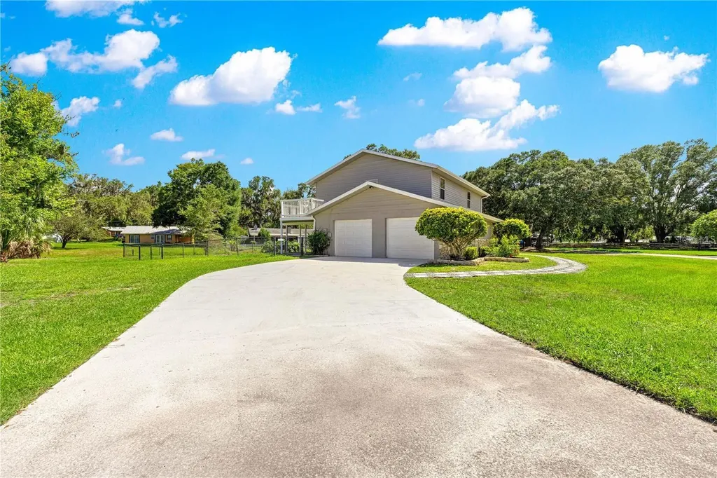 15621 SE 103rd Terrace Summerfield FL 34491