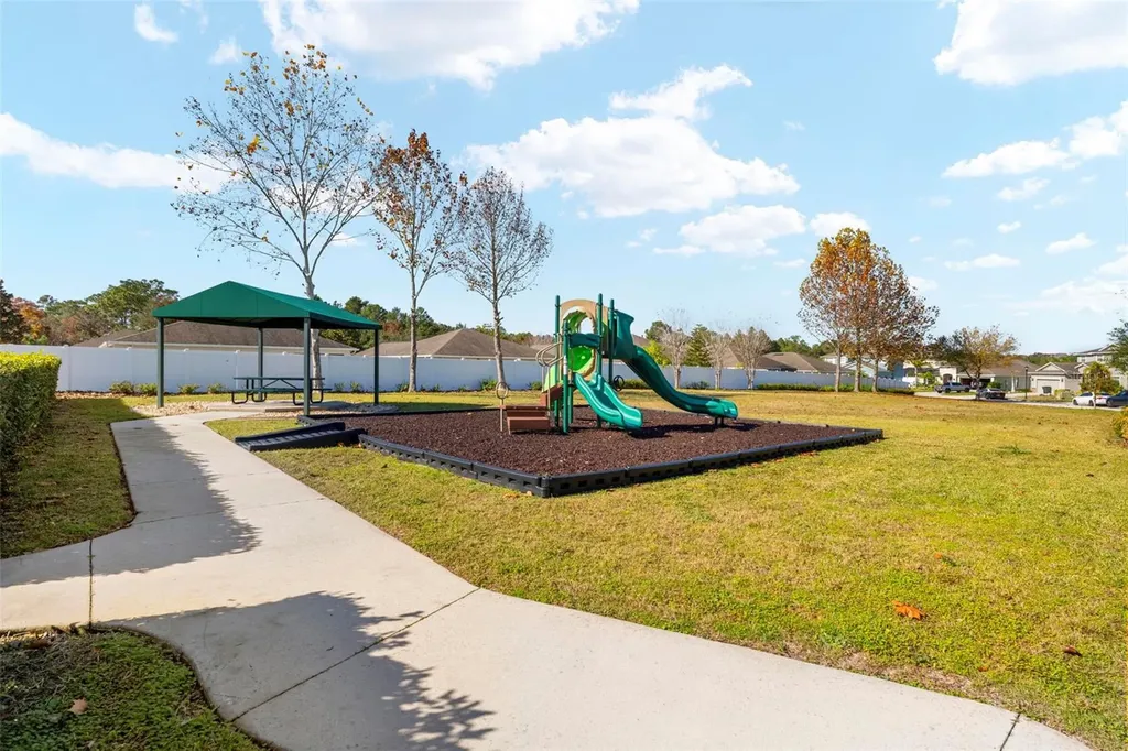 10114 Ives Loop Hudson FL 34667