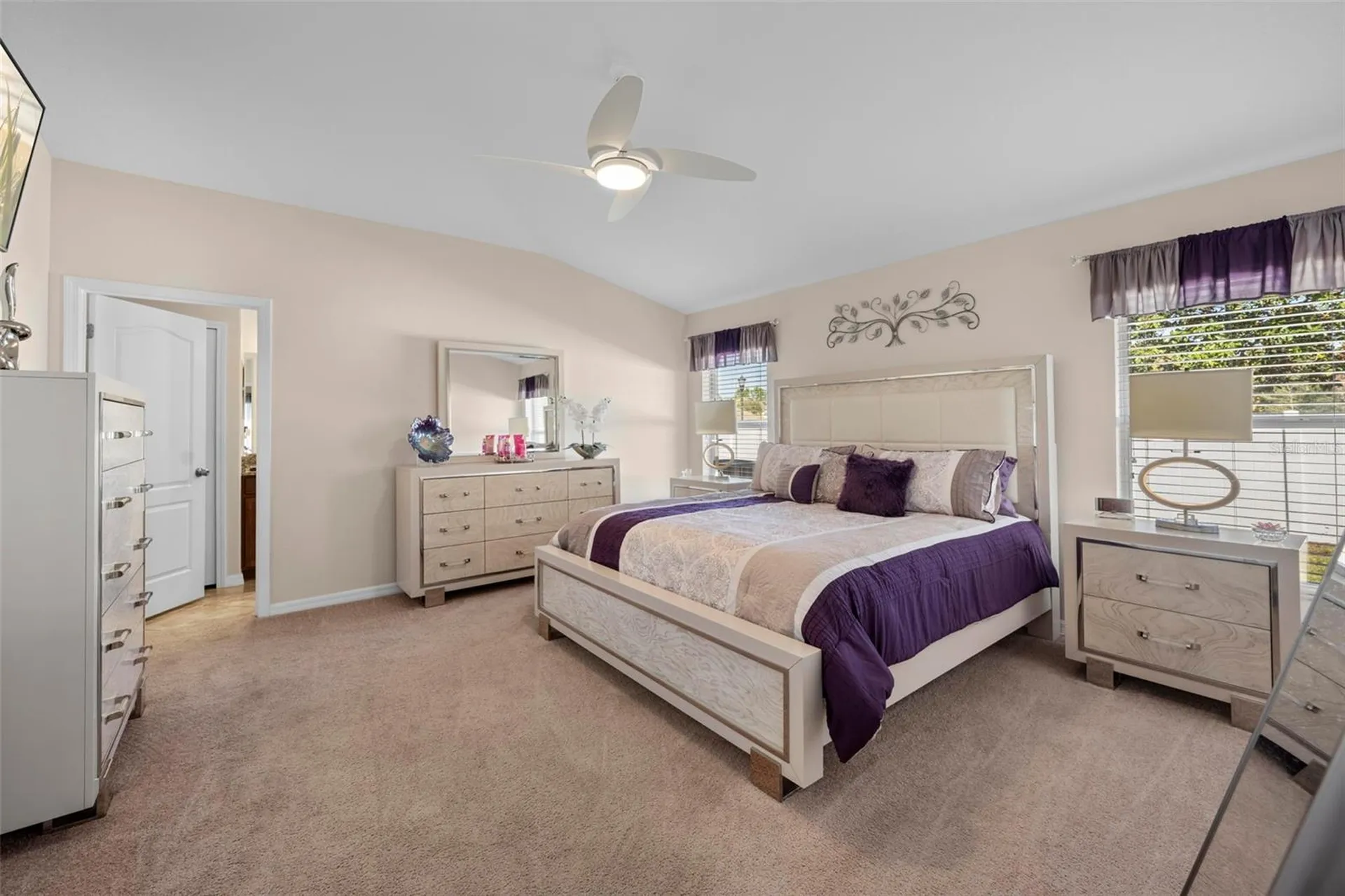 10114 Ives Loop Hudson FL 34667