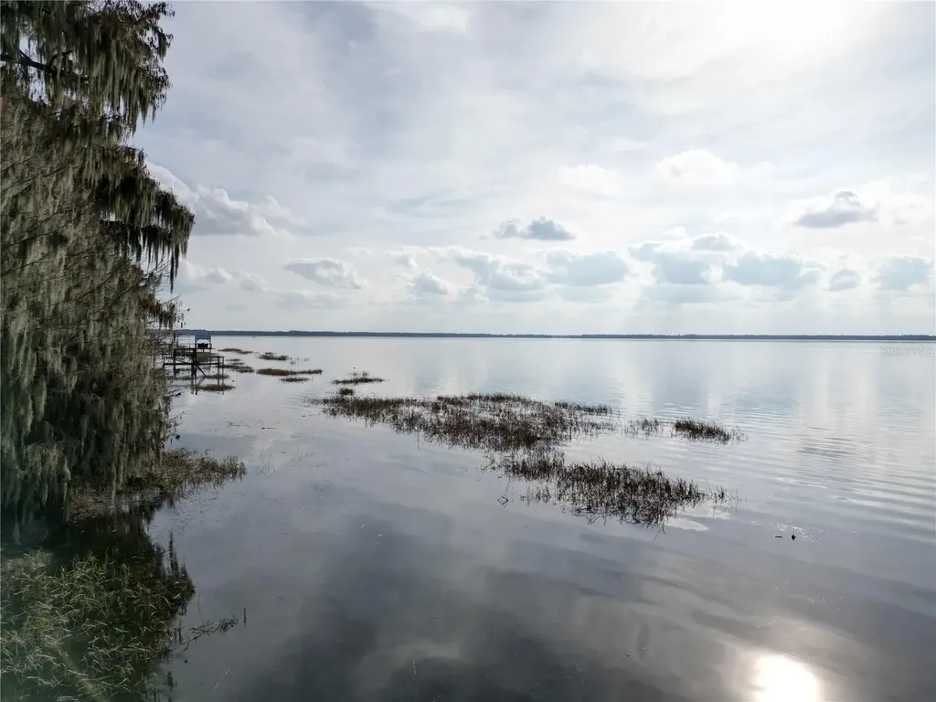 13910 SE 202nd Terrace Hawthorne FL 32640