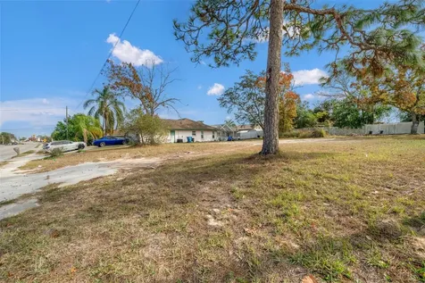 4678 Mariner Boulevard Spring Hill FL 34609