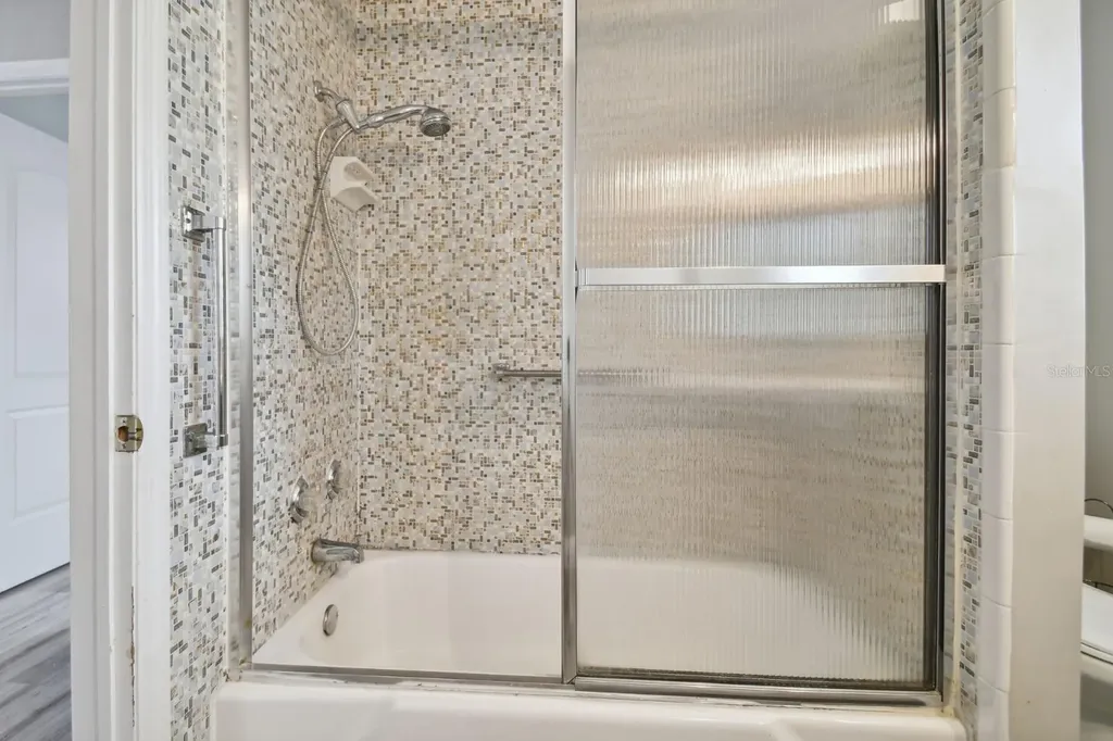 6745 Ralston Beach Circle Tampa FL 33614