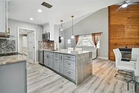 6745 Ralston Beach Circle Tampa FL 33614