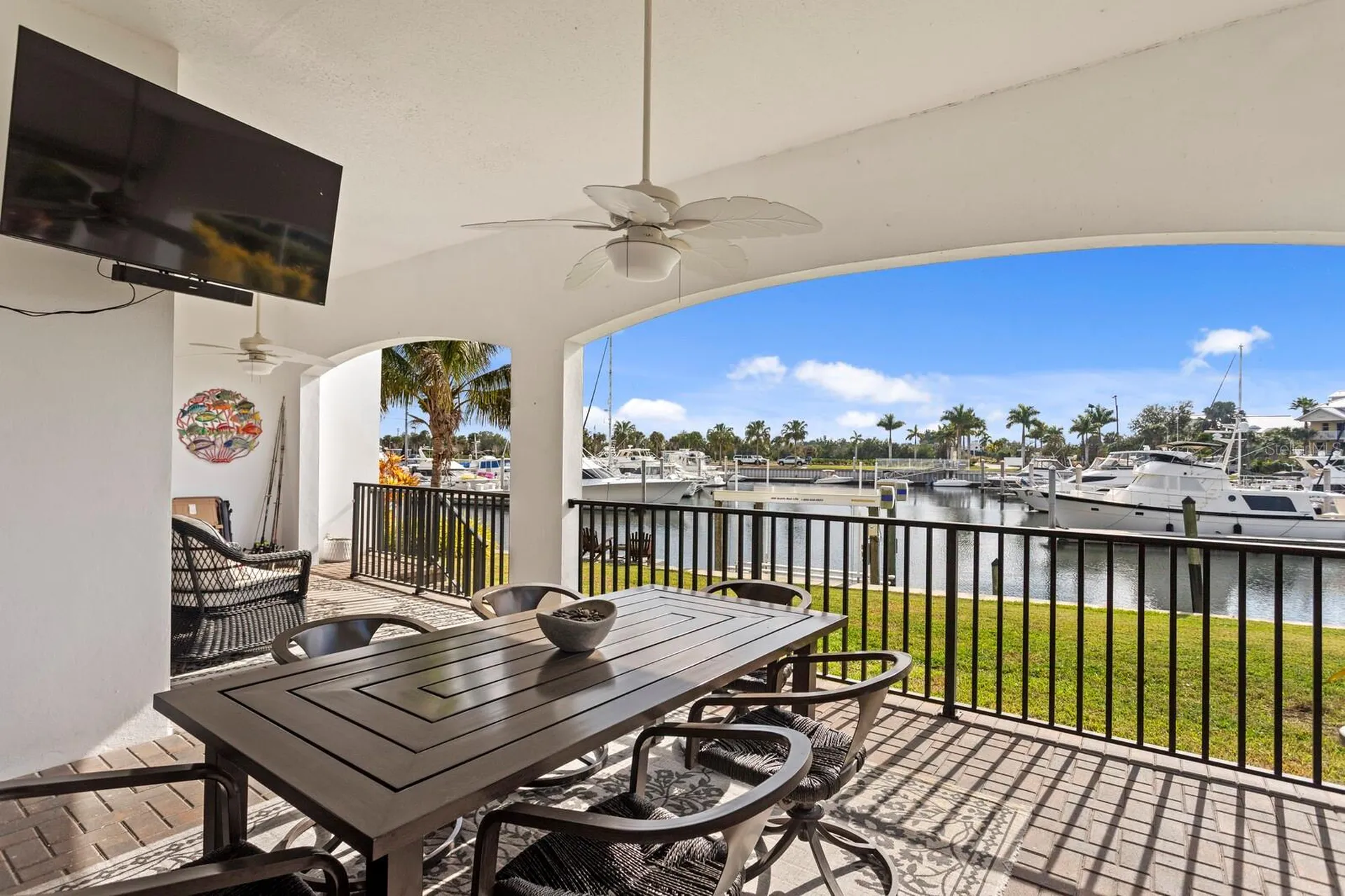 3036 Christophers Watch Lane Ruskin FL 33570