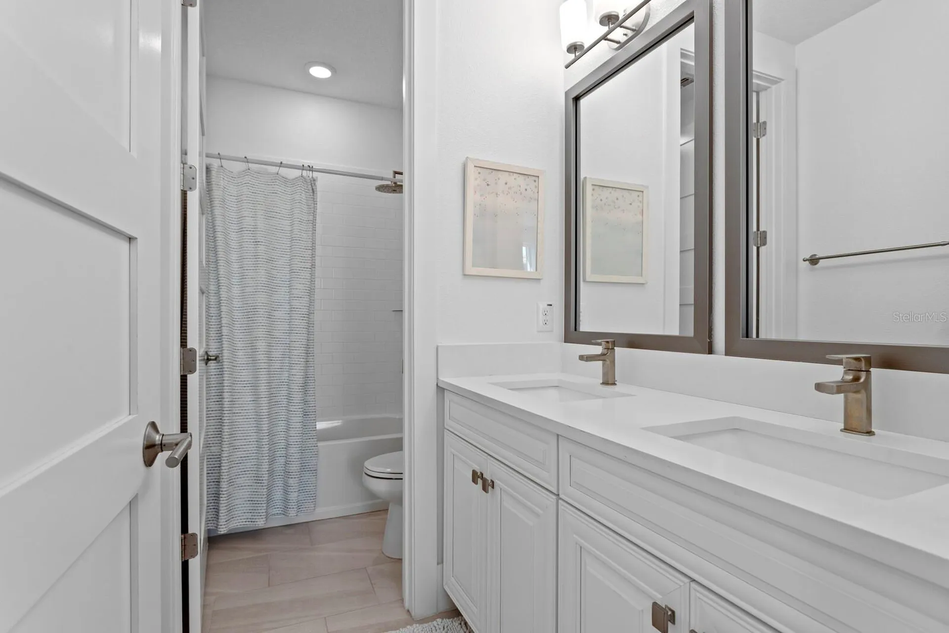 3036 Christophers Watch Lane Ruskin FL 33570