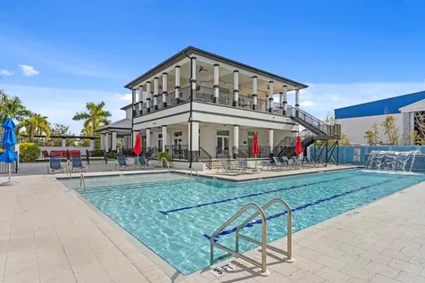 3036 Christophers Watch Lane Ruskin FL 33570