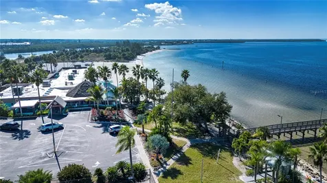3036 Christophers Watch Lane Ruskin FL 33570