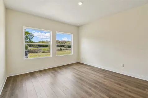 6056 Sacred Oak Avenue Mount Dora FL 32757