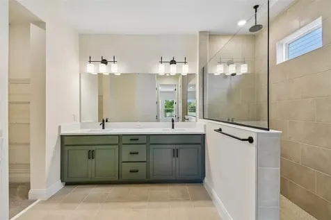 6056 Sacred Oak Avenue Mount Dora FL 32757