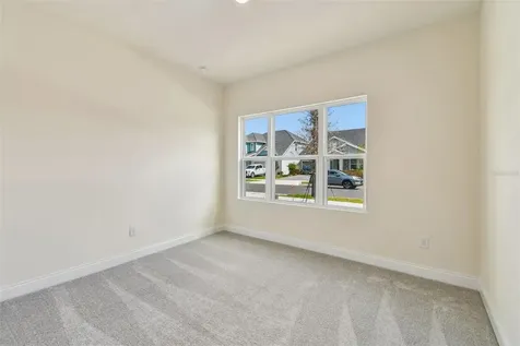 6056 Sacred Oak Avenue Mount Dora FL 32757