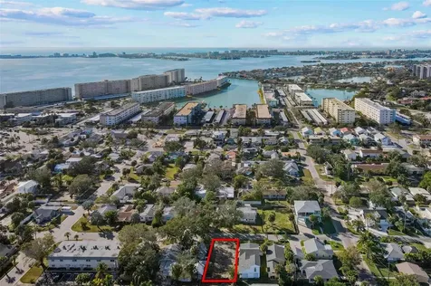 3020 Clinton Street S Gulfport FL 33707