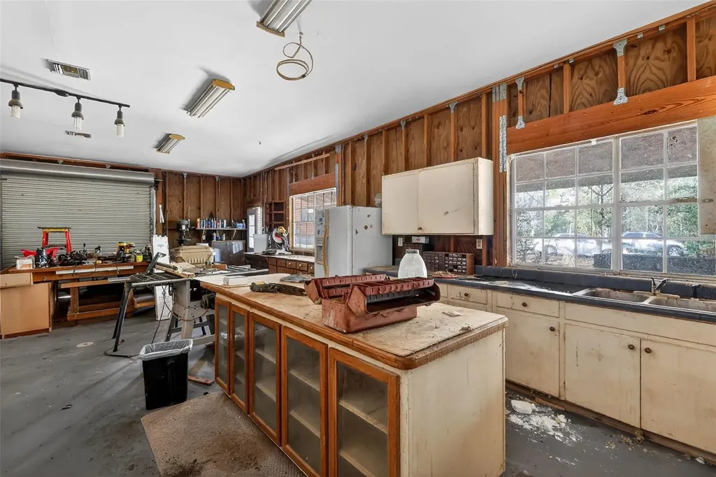 40242 Emeralda Island Road Leesburg FL 34788