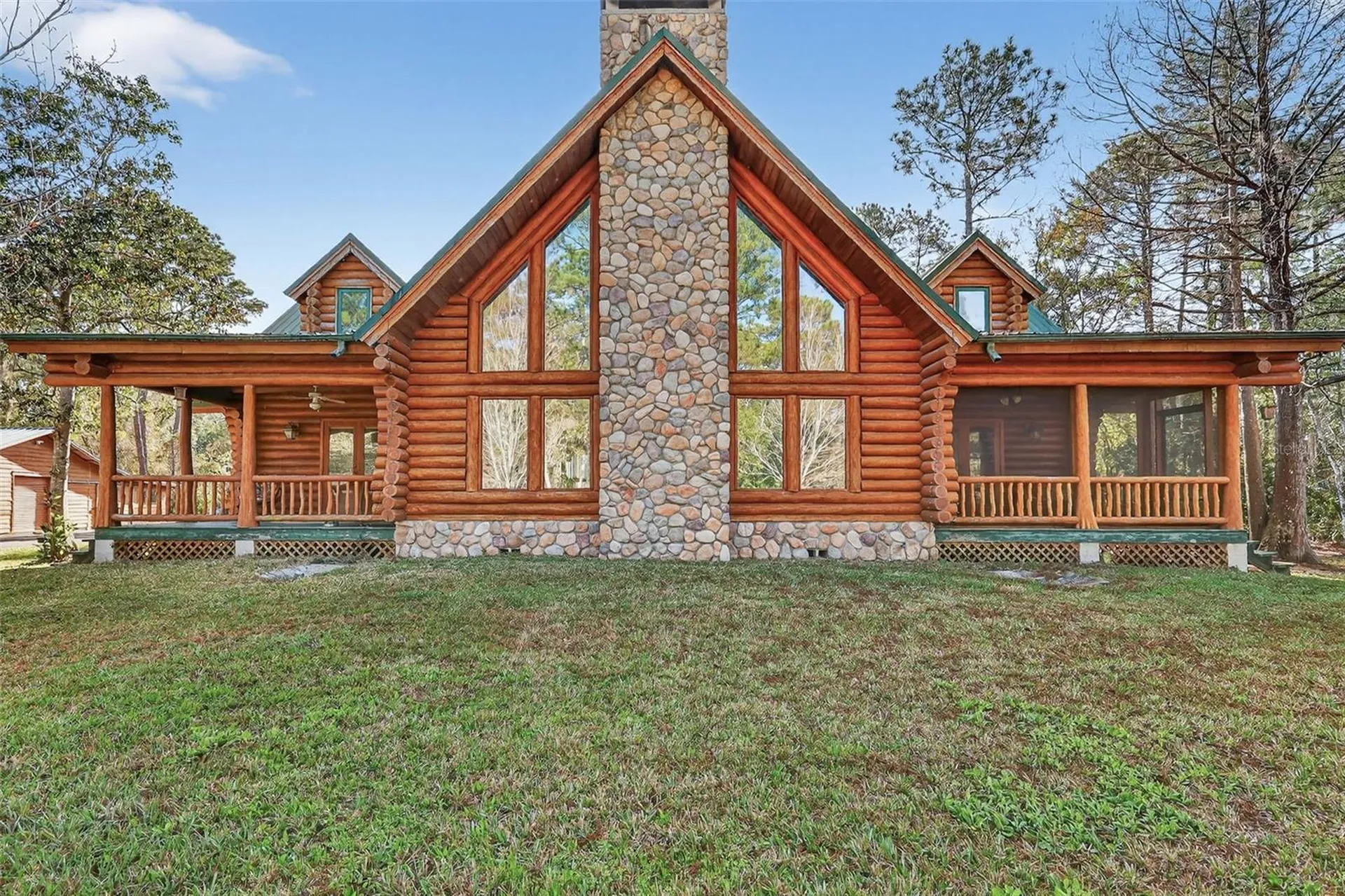 40242 Emeralda Island Road Leesburg FL 34788