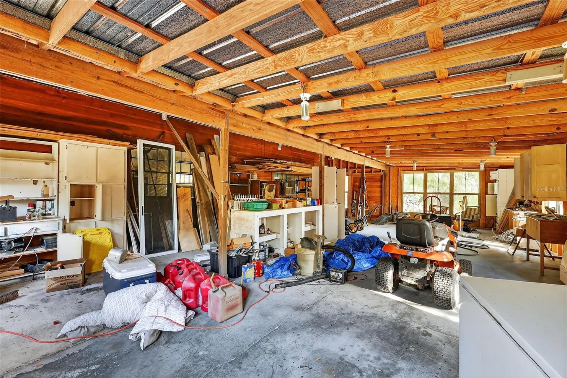 40242 Emeralda Island Road Leesburg FL 34788