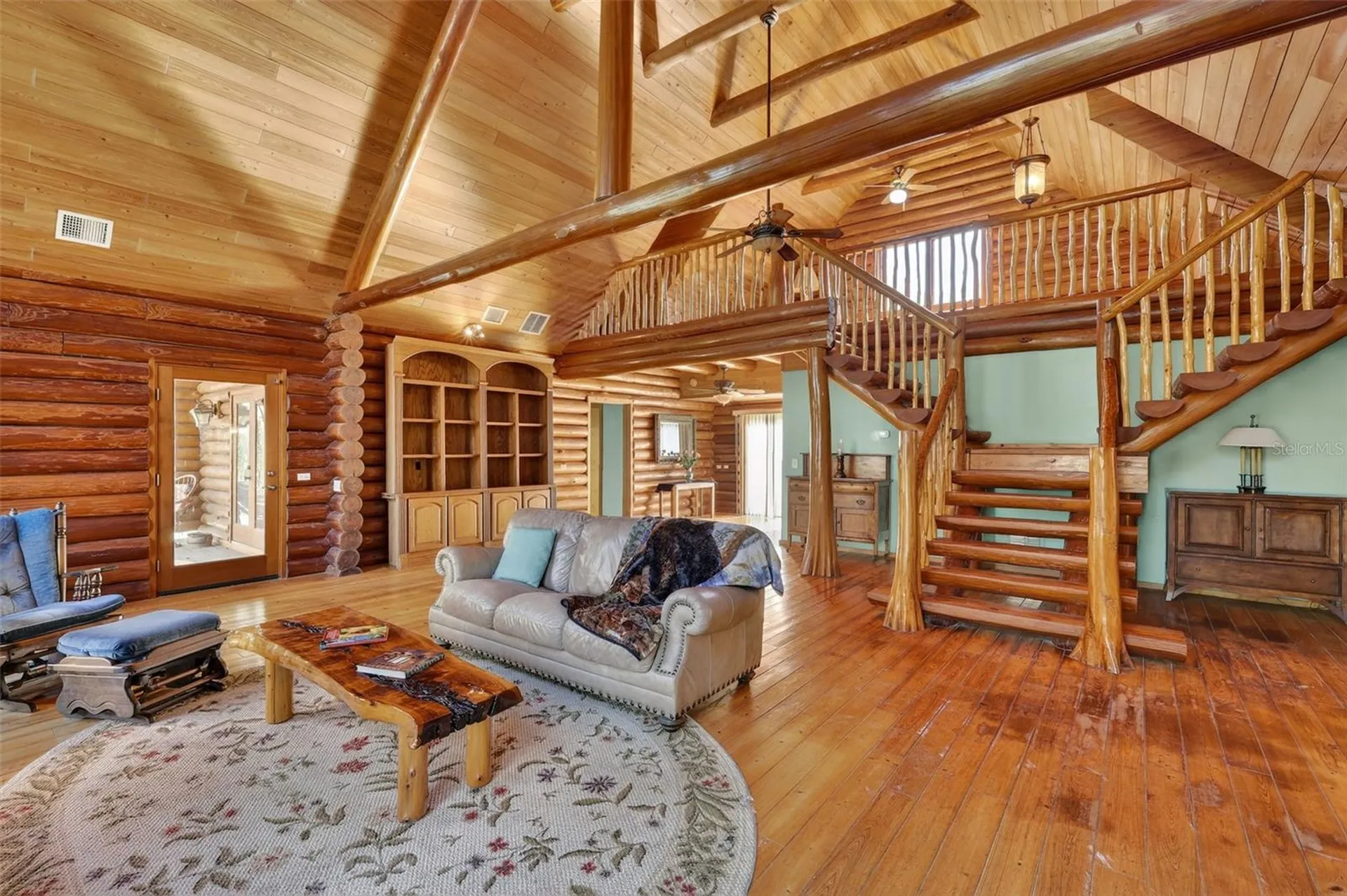40242 Emeralda Island Road Leesburg FL 34788